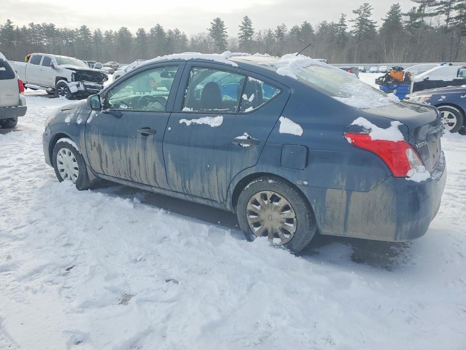 2015 Nissan Versa 1.6 s