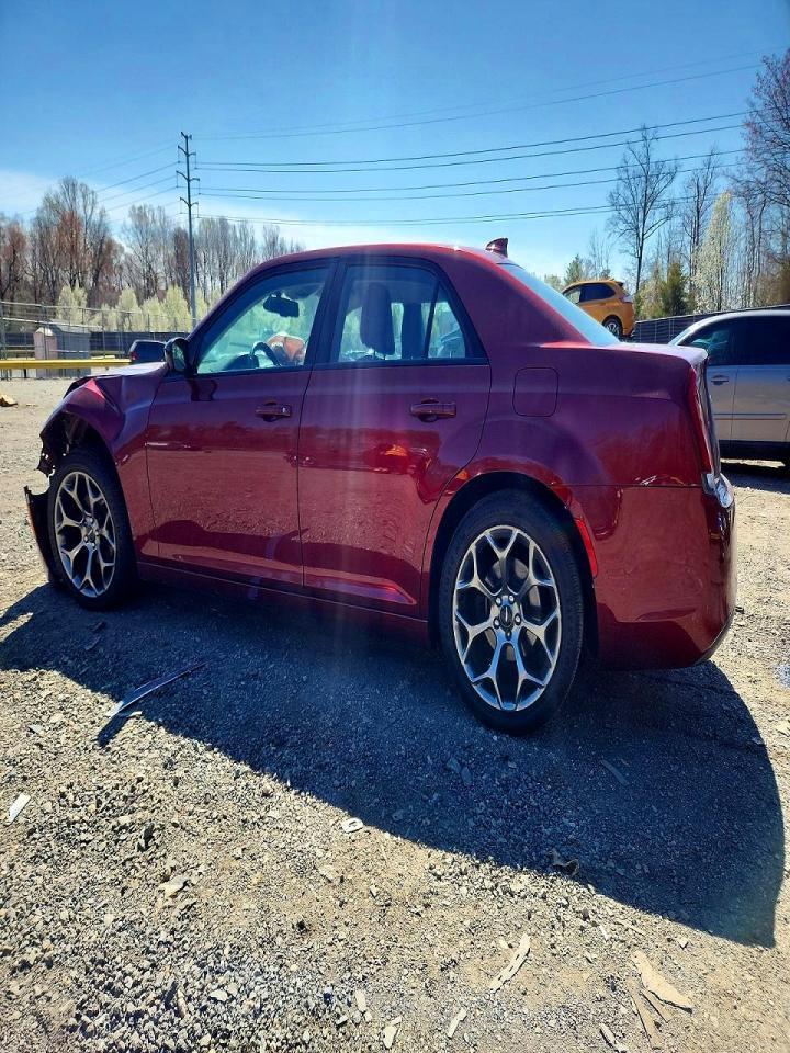 2018 Chrysler 300 Touring
