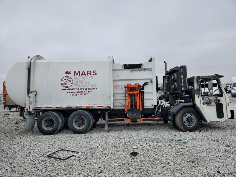 2024 Battle Motors 2024 Battle LET2 Refuse Truck