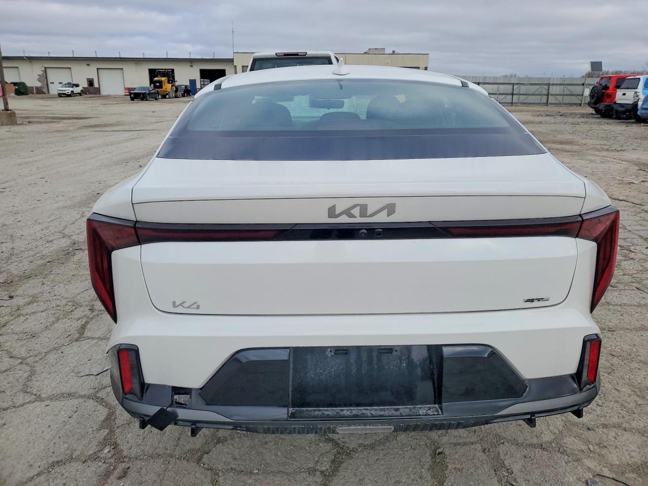 2025 KIA K4 Gt-line