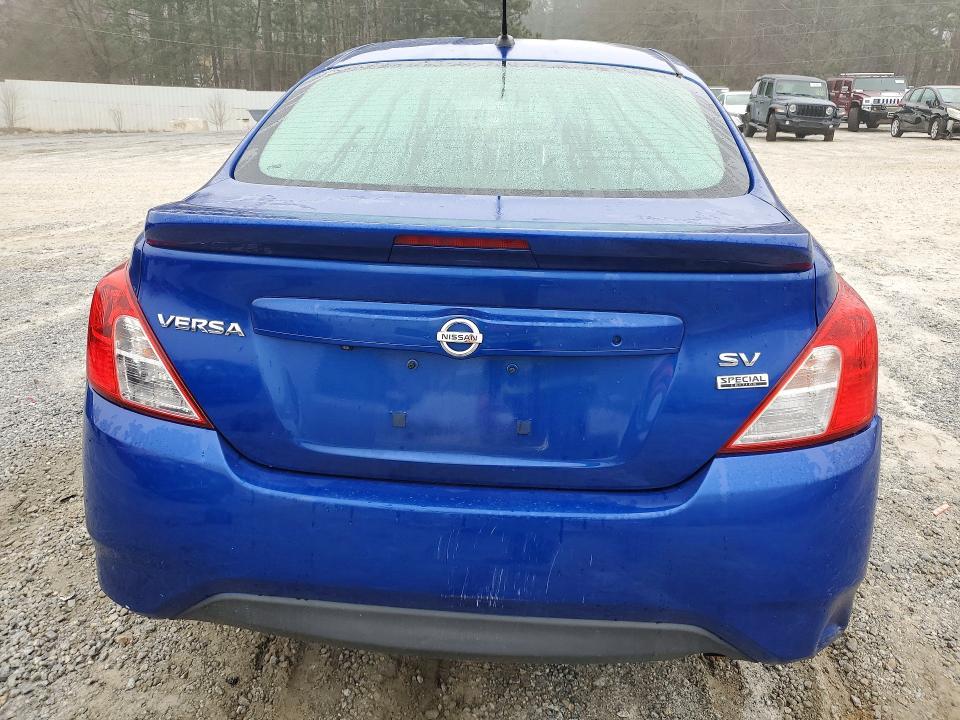 2017 Nissan Versa 1.6 s