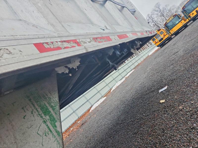 2016 East Manufacturing Walking Floor Trailer