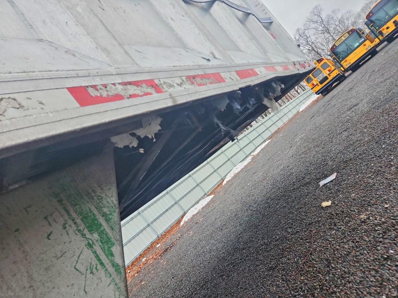 2016 East Manufacturing Walking Floor Trailer