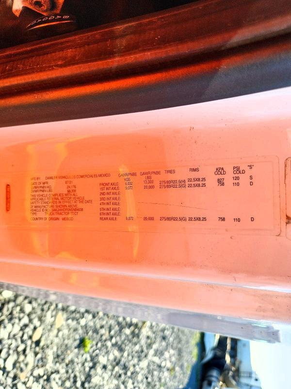 2022 Freightliner Cascadia 126 Semi Truck