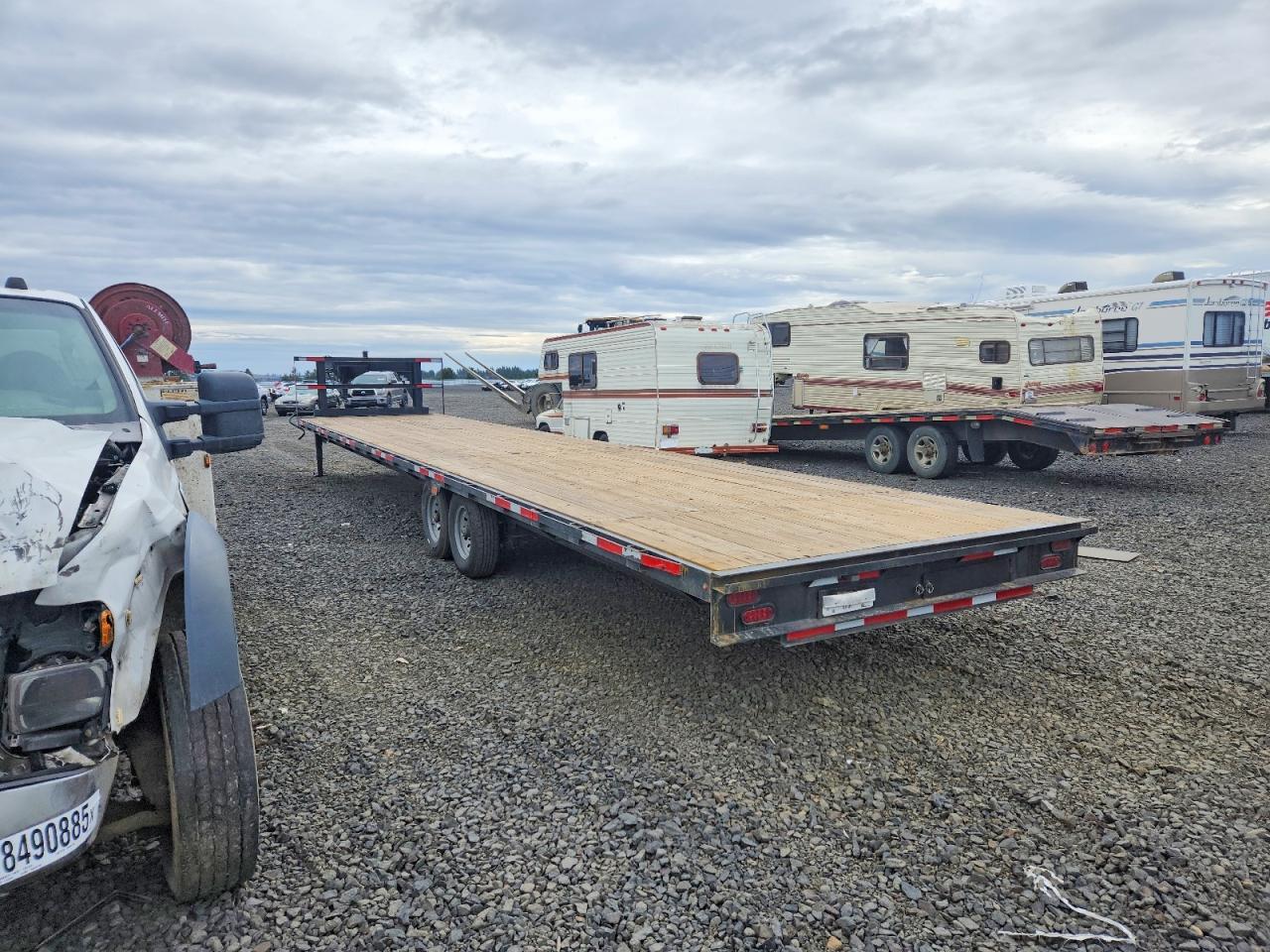 2025 Midstate Gooseneck Flatbed Trailer