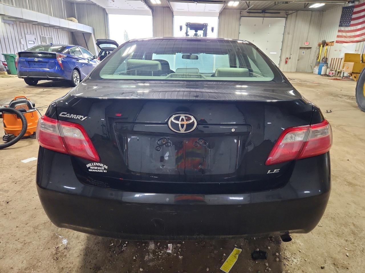 2009 Toyota Camry le