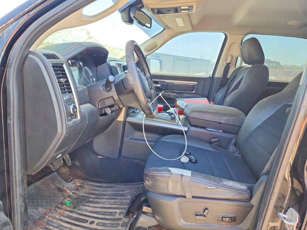 2013 Dodge RAM 1500 Sport