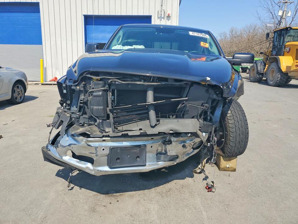 2017 Dodge RAM 1500 SLT