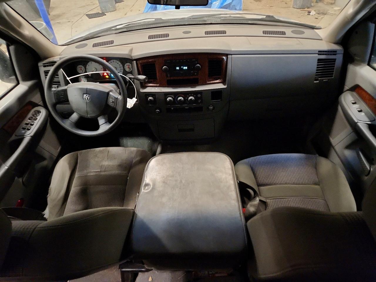 2006 Dodge RAM 1500 ST