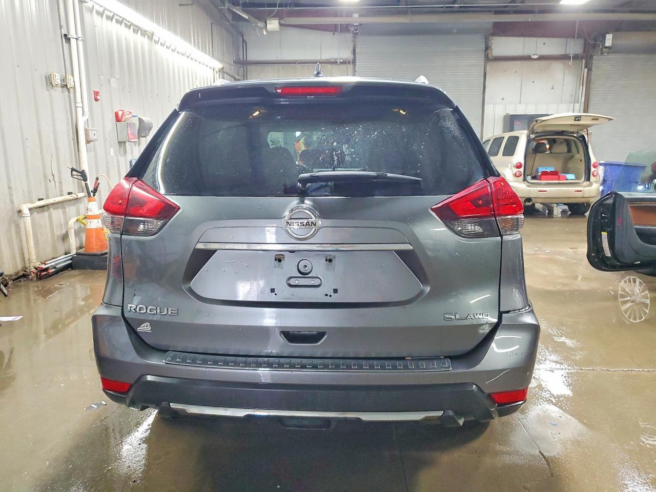 2017 Nissan Rogue sl