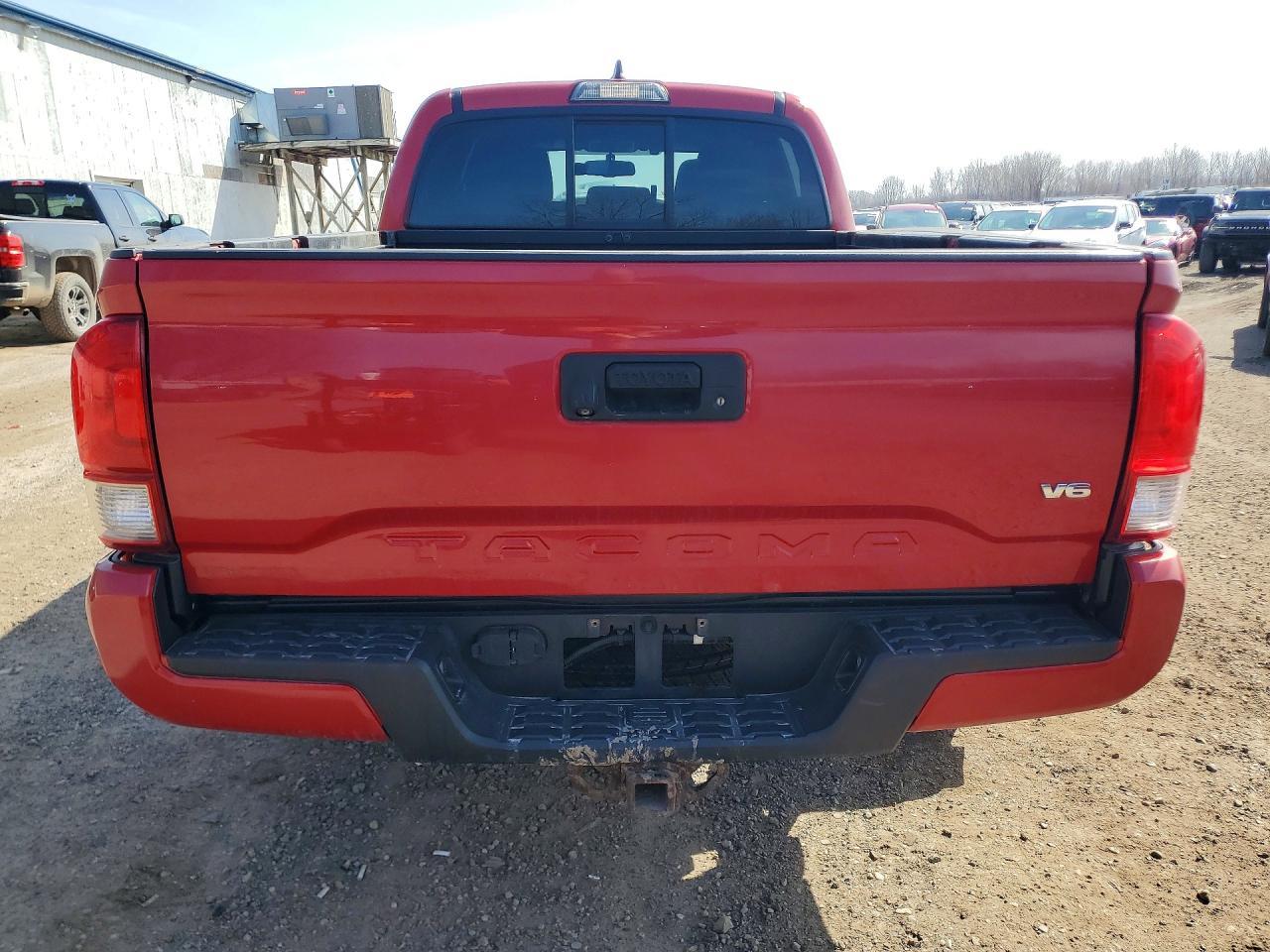 2016 Toyota Tacoma TRD Sport