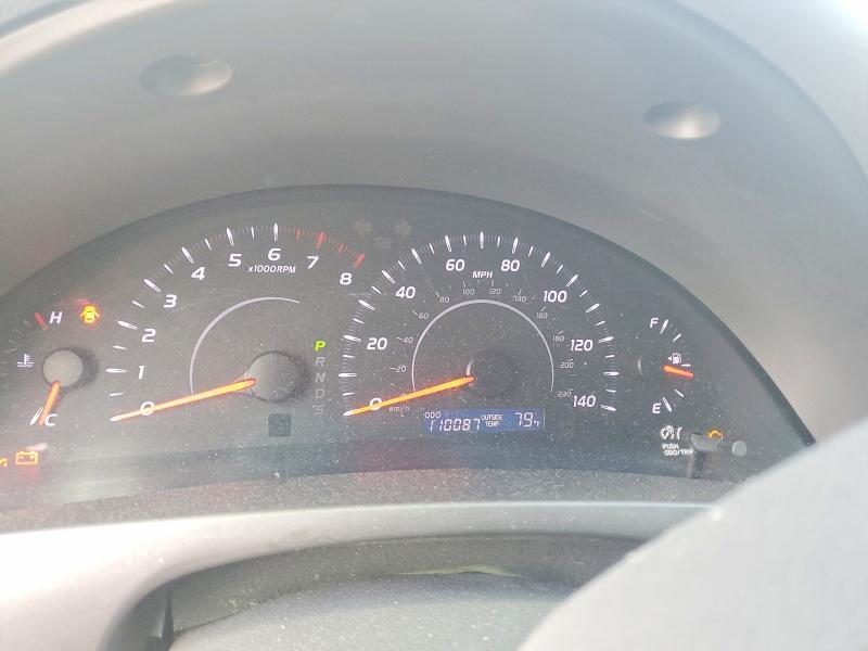 2011 Toyota Camry le