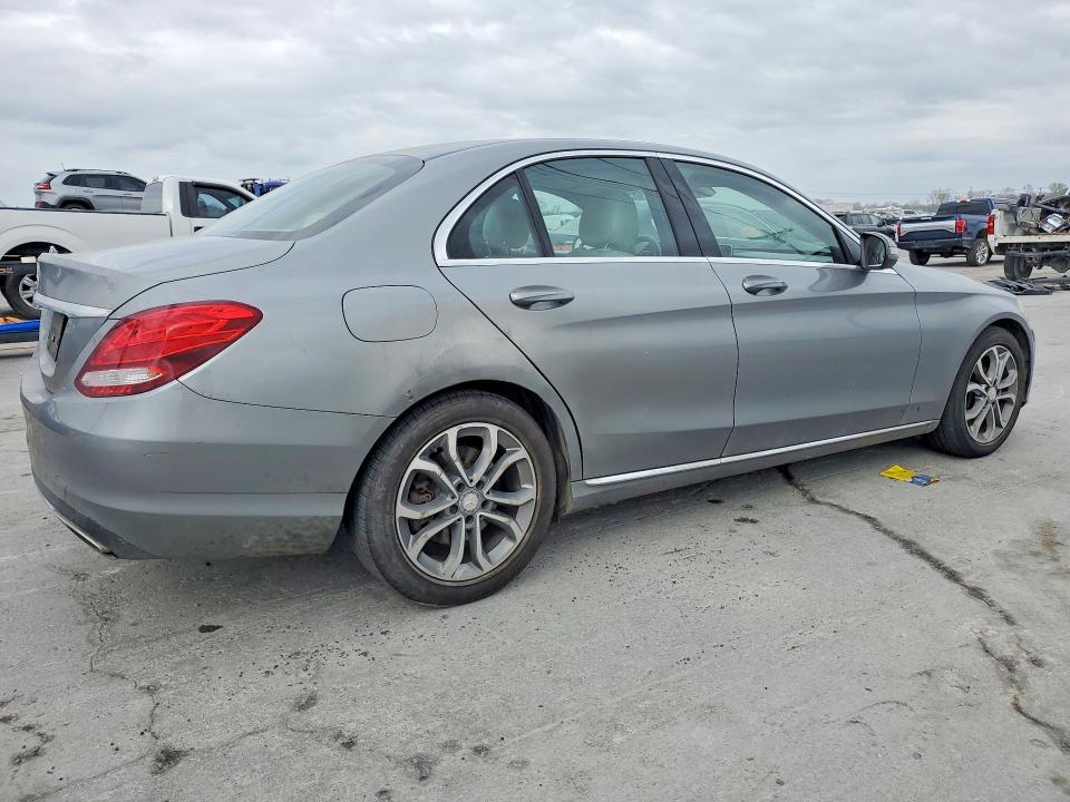 2016 Mercedes-Benz C300