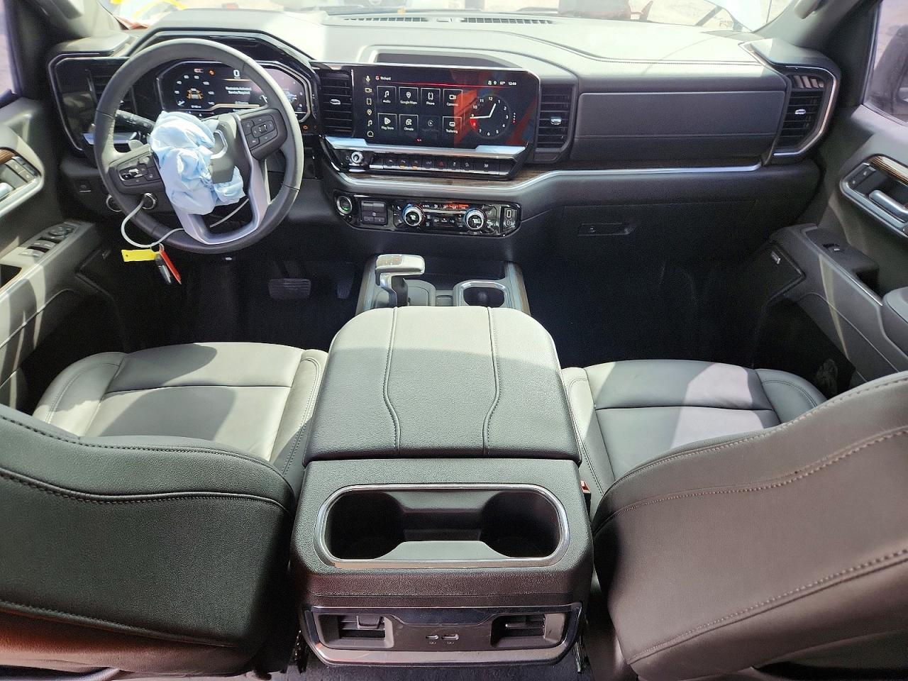 2025 GMC Sierra K1500 Elevation