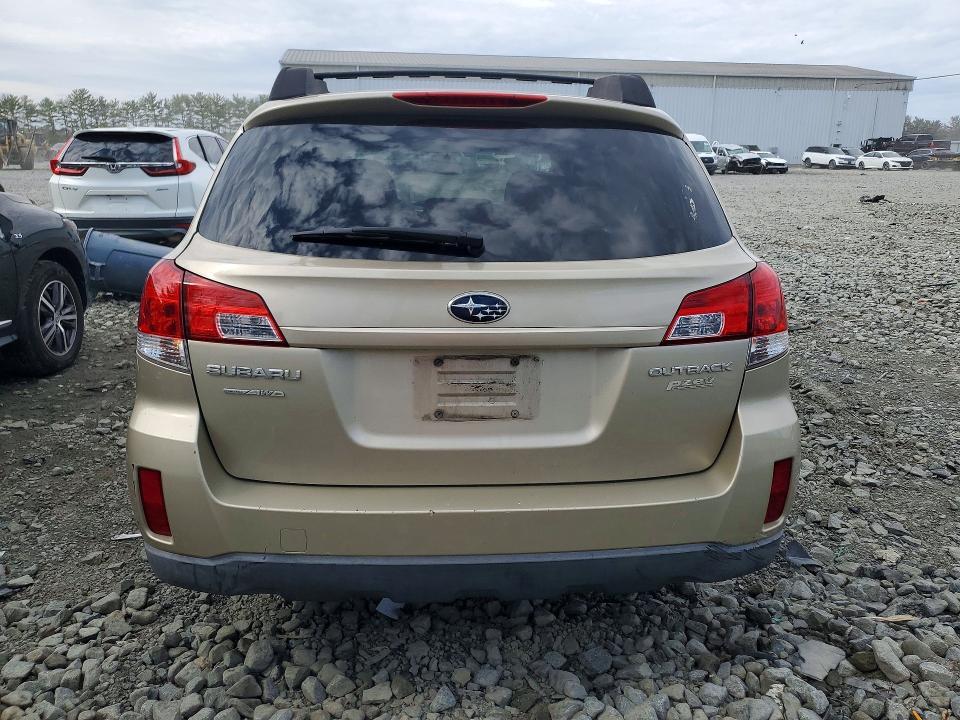 2010 Subaru Outback 2.5i Premium