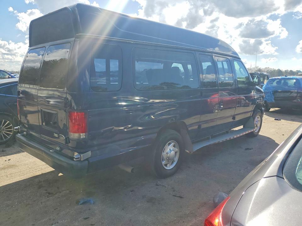 2012 Ford Econoline E350 Super Duty Van