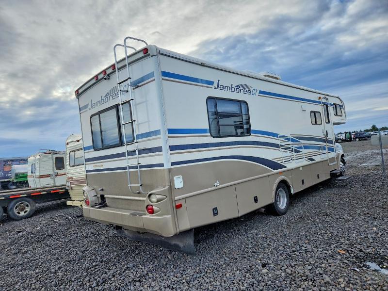 2004 Ford Econoline E450 Super Duty Cutaway Van