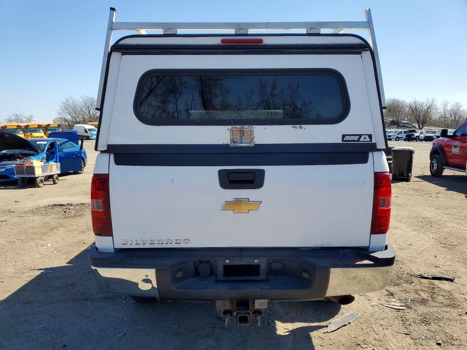 2011 Chevrolet Silverado C2500 Heavy Duty