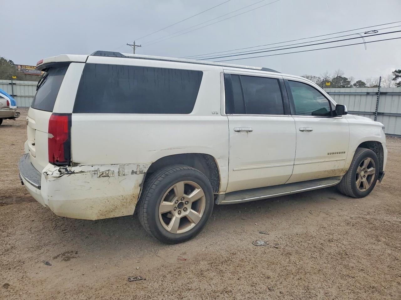 2015 Chevrolet Suburban C1500 ltz