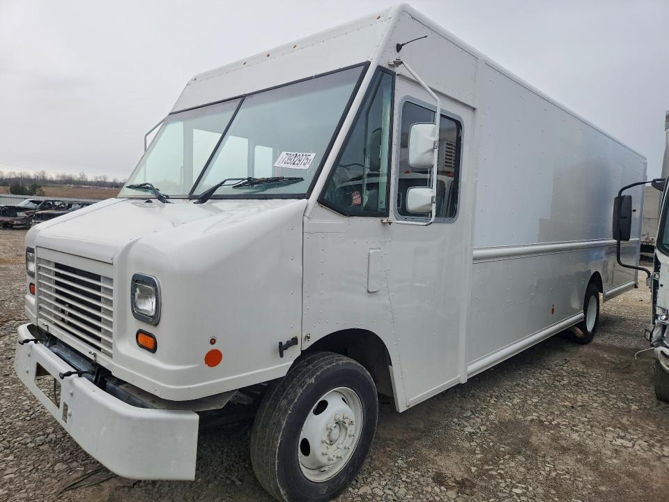 2015 Ford Commercial Chassis Delivery Truck