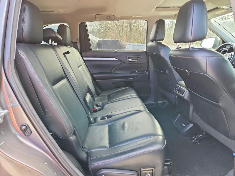 2018 Toyota Highlander xle