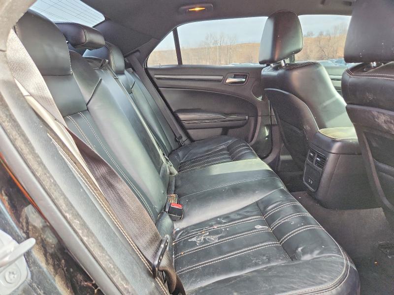 2016 Chrysler 300 s