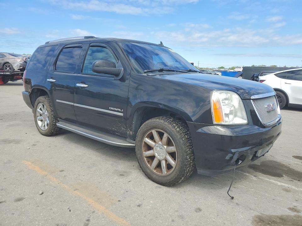 2012 GMC Yukon Denali
