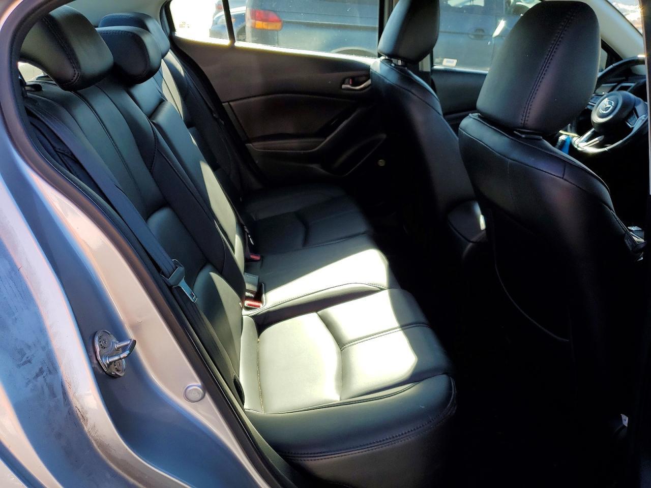 2018 Mazda 3 Touring