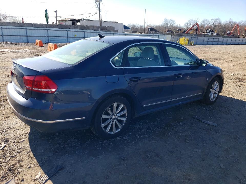 2012 Volkswagen Passat sel