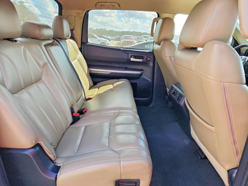 2016 Toyota Tundra SR5