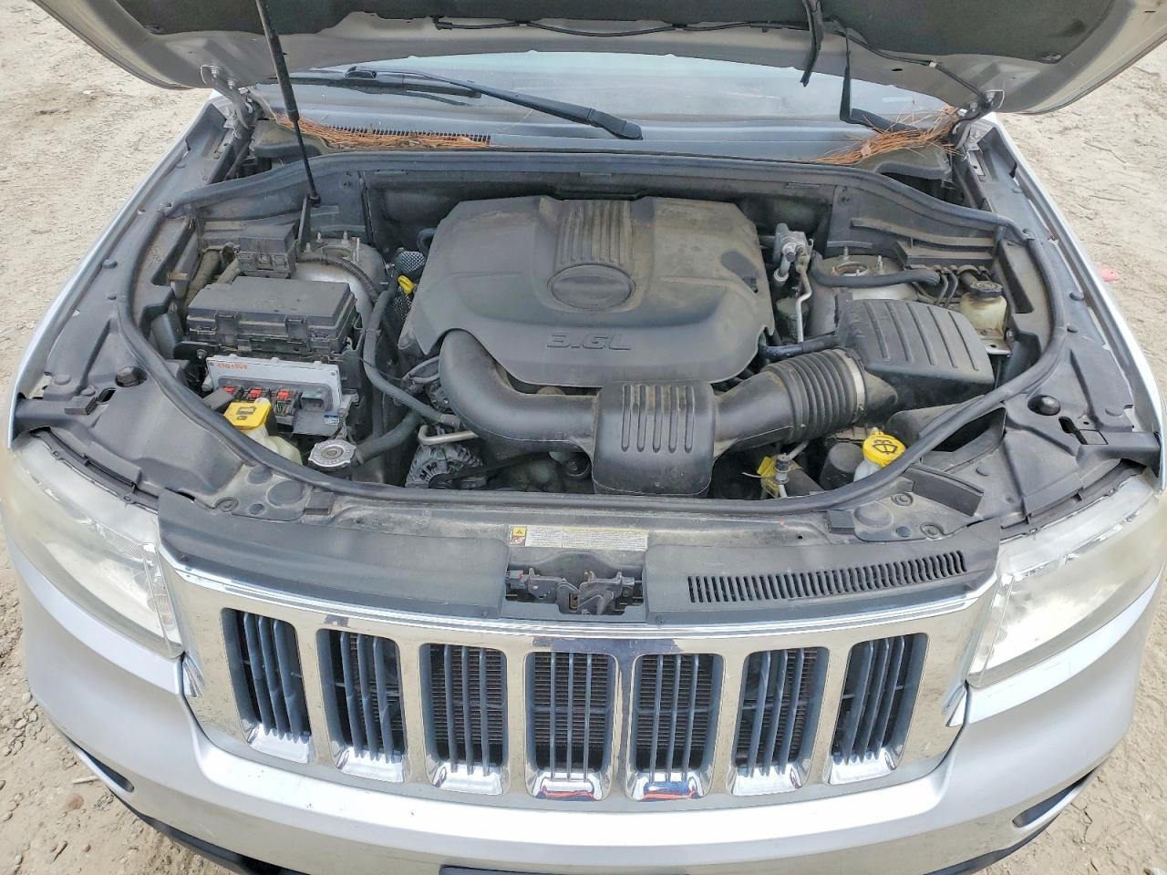 2011 Jeep Grand Cherokee Laredo