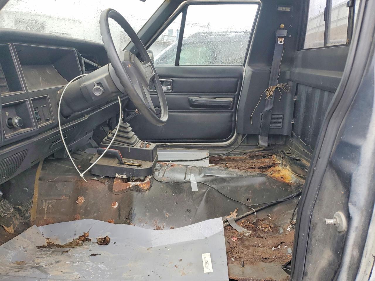 1986 Jeep Comanche Custom