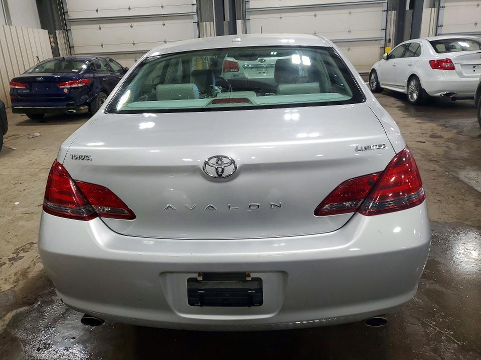 2009 Toyota Avalon Limited
