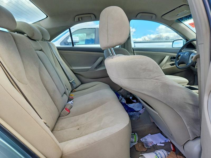 2009 Toyota Camry le