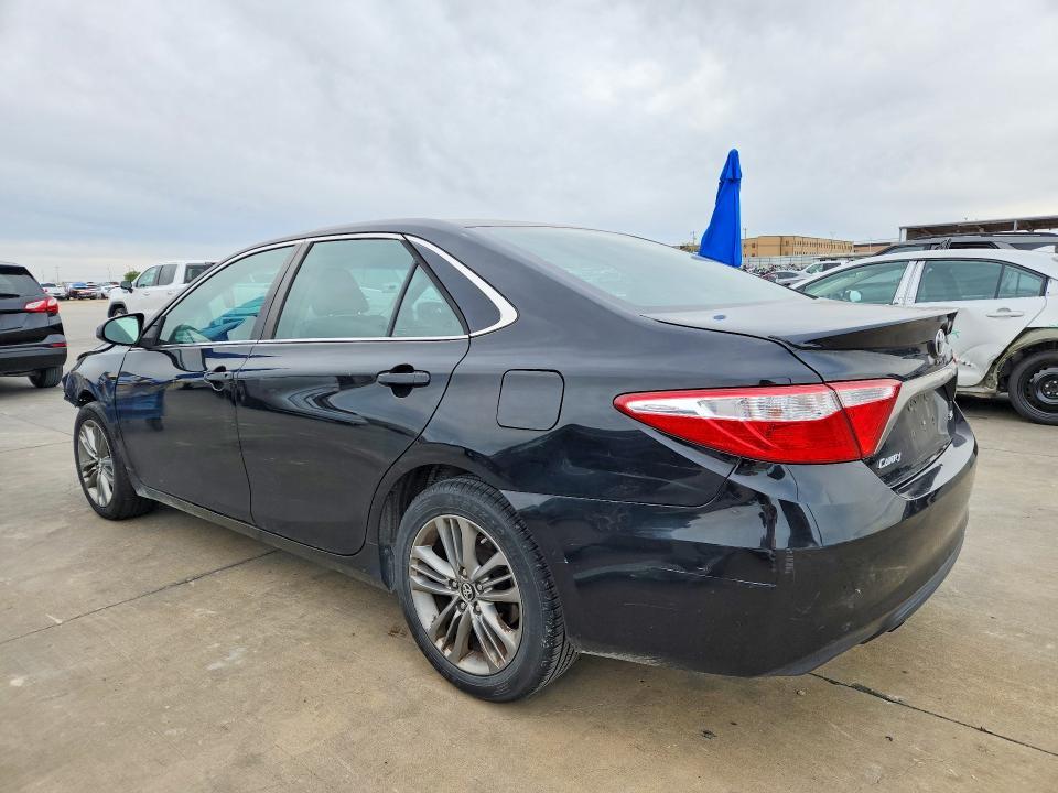 2016 Toyota Camry SE
