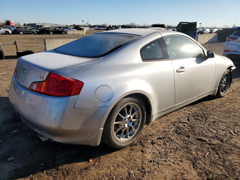 2004 Infiniti G35 Base