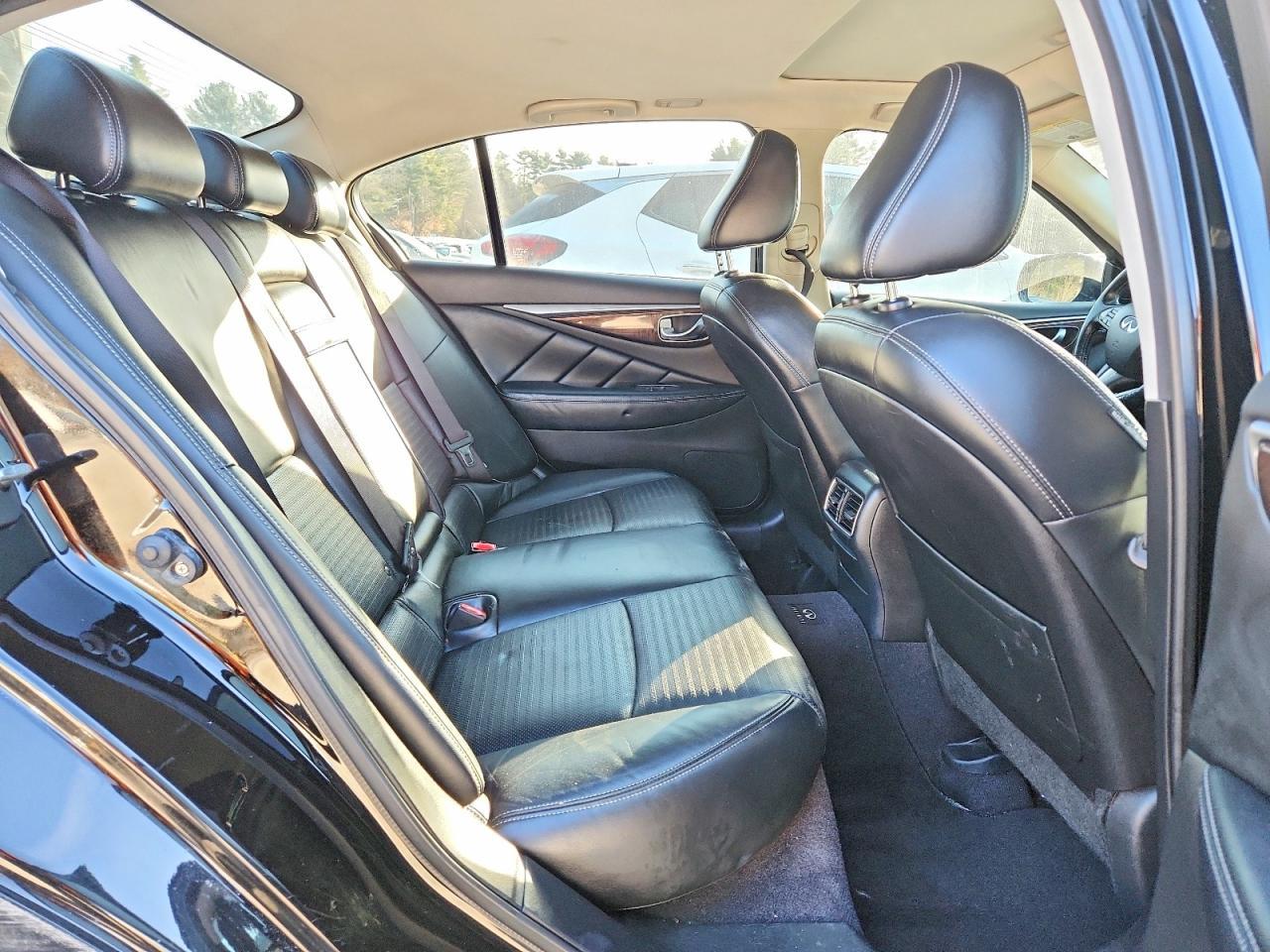 2014 Infiniti Q50 Sport