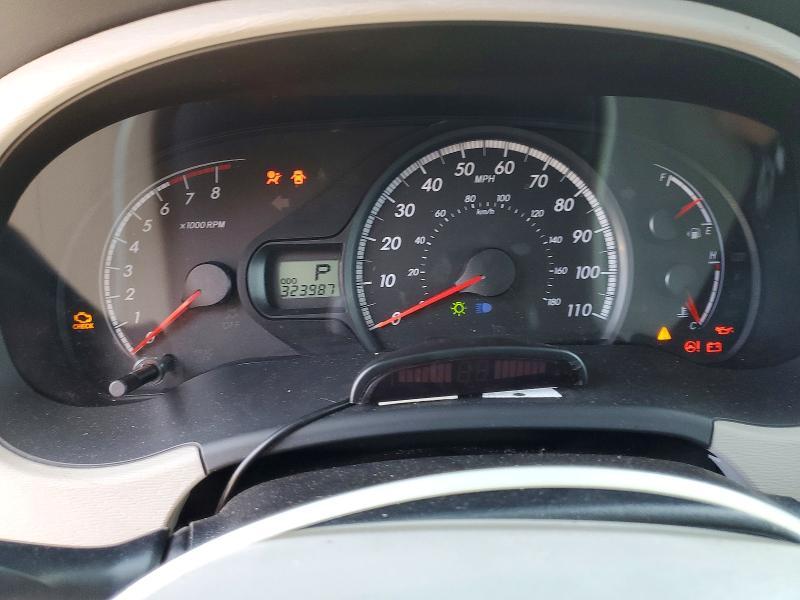 2014 Toyota Sienna le 8-passenger