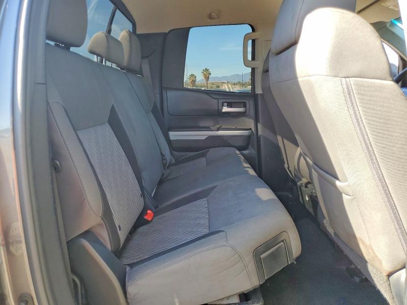 2015 Toyota Tundra SR5