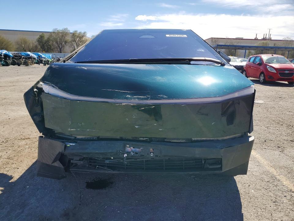 2024 Tesla Cybertruck