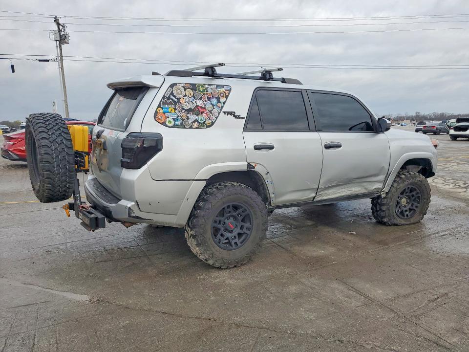 2020 Toyota 4runner trd Off-road