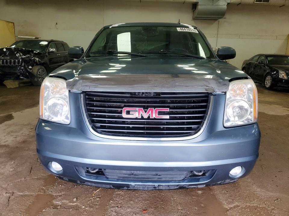 2009 GMC Yukon slt