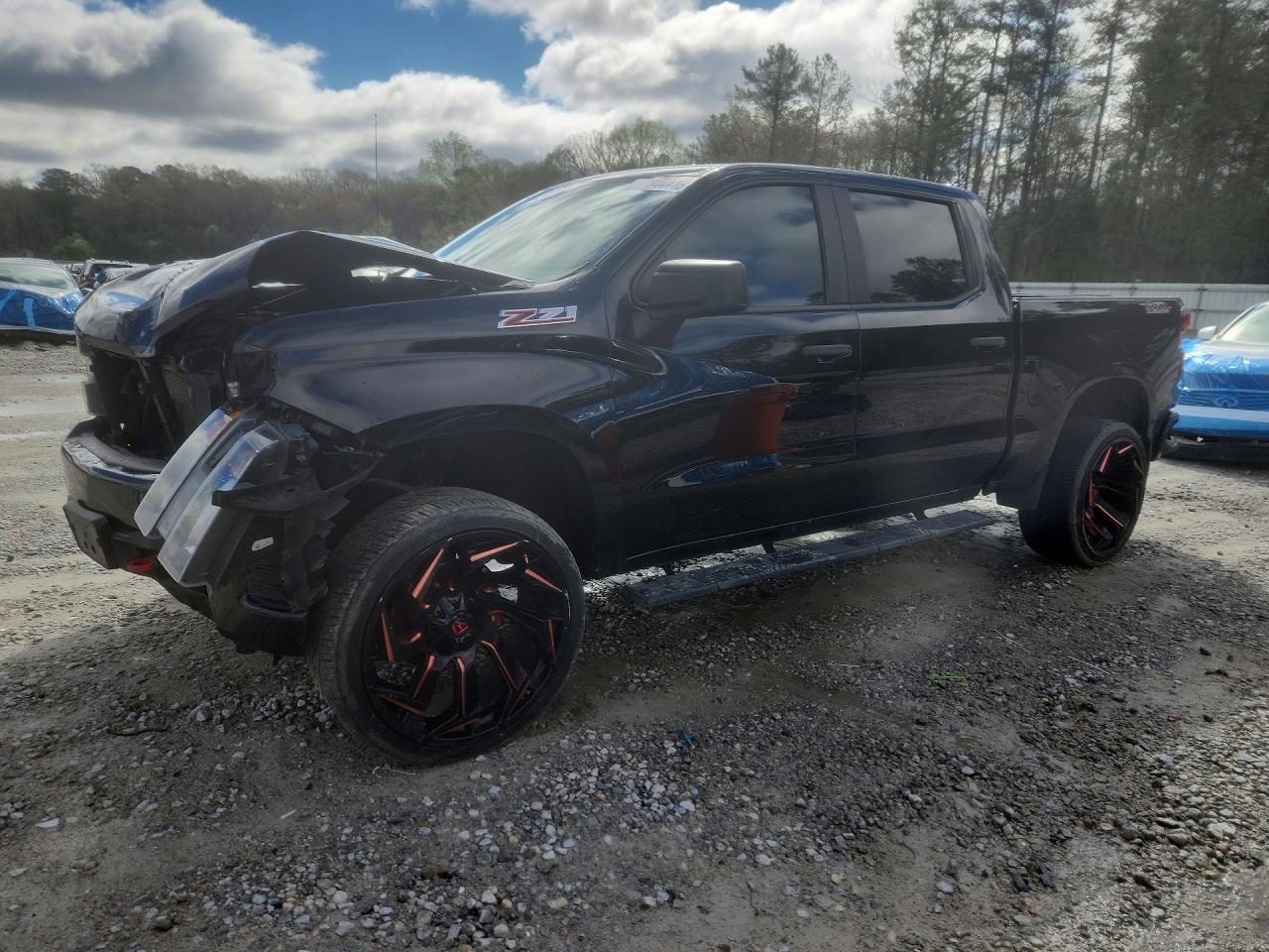 2020 Chevrolet Silverado K1500 Trail Boss Custom