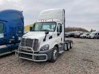 2020 Freightliner Cascadia 1