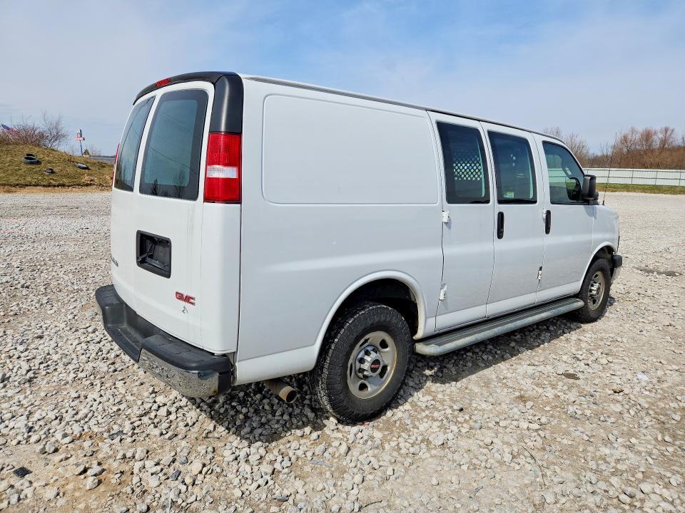 2018 GMC Savana G2500