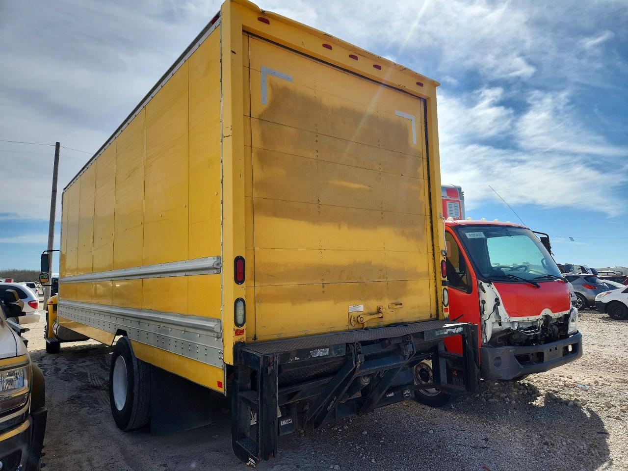 2011 International 4300 BOX Truck