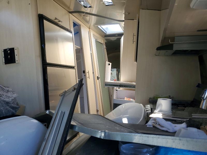 2021 Airstream Camper