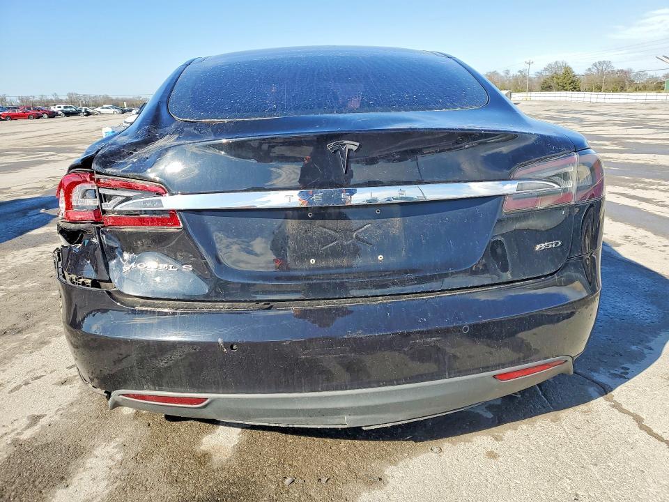 2015 Tesla Model s 85D