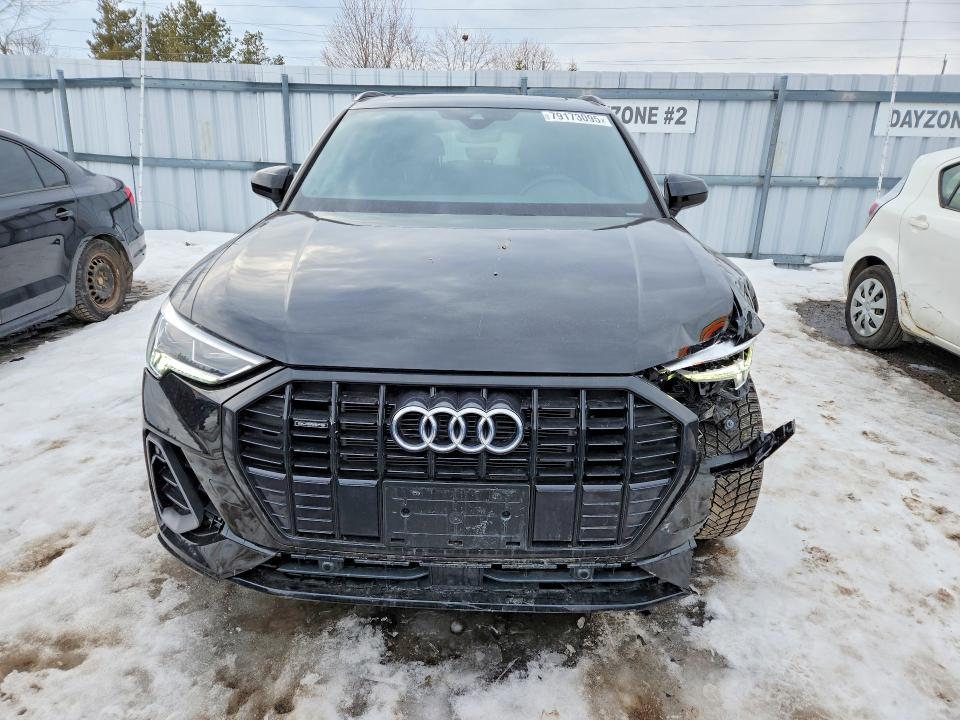 2024 Audi Q3 45 s Line Premium
