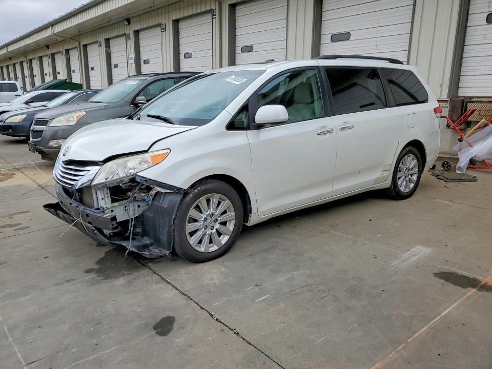 2011 Toyota Sienna Limited 7-passenger